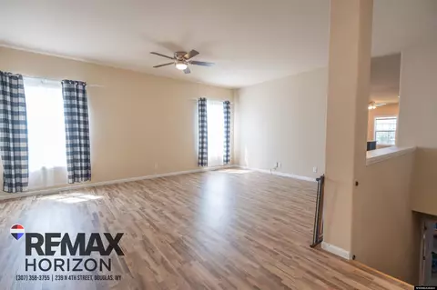 Living - 910 Flicker St, Douglas, WY 82633 photo 4 of 4