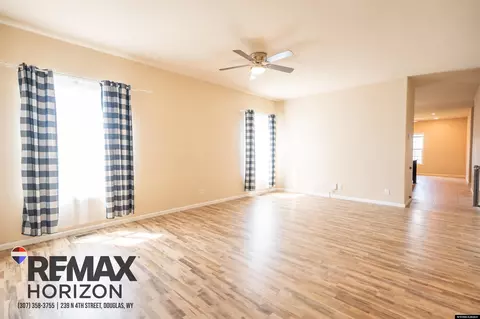 Living - 910 Flicker St, Douglas, WY 82633 photo 3 of 4