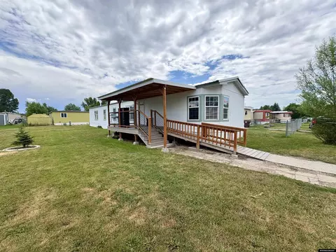 282 B Ave, Evanston, WY 82930