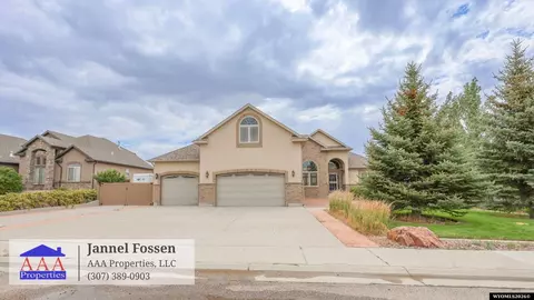 16 Long Dr, Rock Springs, WY 82901