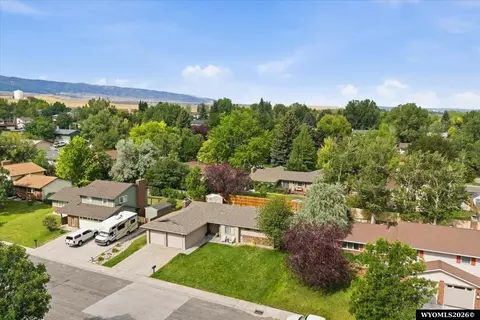 View/Area - 2012 Nottingham Dr, Casper, WY 82609 photo 8 of 8