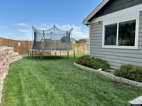 Exterior - 964 Eagle Dr, Douglas, WY 82633 photo 8 of 11