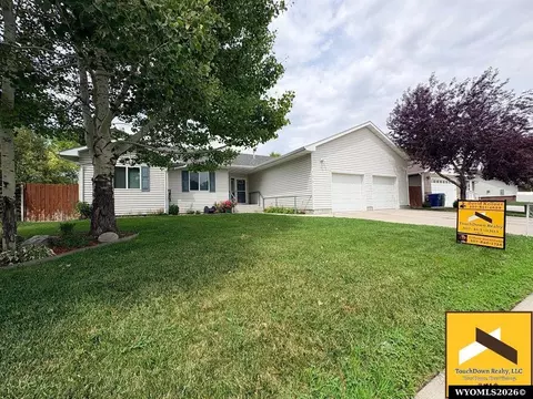 1502 Maple Ln, Riverton, WY 82501