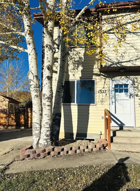 1327 A 9th W, Kemmerer, WY 83101