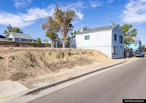 1316 Thorpe St, Rock Springs, WY 82901