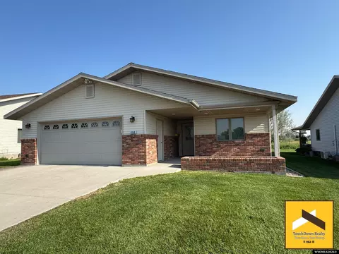 1050 Pioneer Ave, Riverton, WY 82501