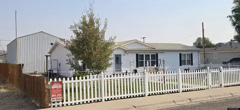 520 Washakie, Thermopolis, WY 82443