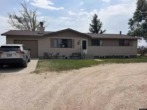 14 Alex Dr, Wheatland, WY 82201