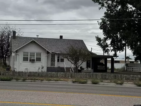 4736 Hwy 2685, Torrington, WY 82240