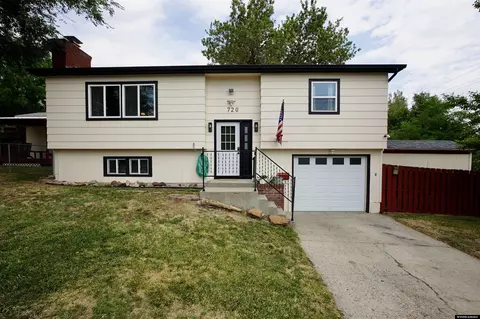 720 E 19th St, Casper, WY 82601
