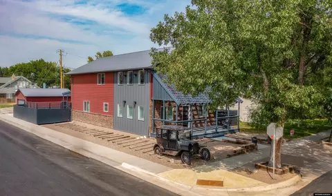 801 Grace Ave, Worland, WY 82401