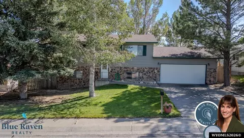 953 Elm St, Wheatland, WY 82201