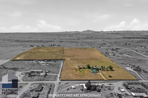18 Grand Ridge Rd, Douglas, WY 82633