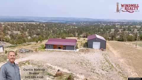 950 Wendover Rd, Guernsey, WY 82214