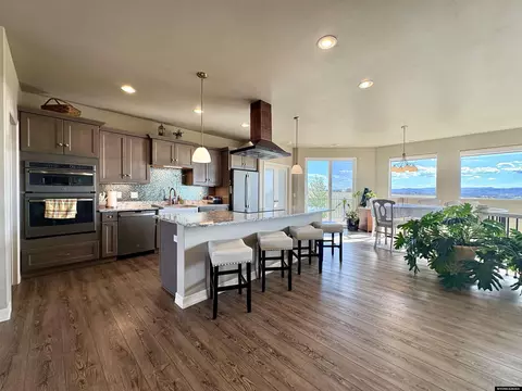 Kitchen - 213 Dove Loop, Douglas, WY 82633 photo 1 of 10