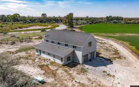 646 Bear Ln, Worland, WY 82401