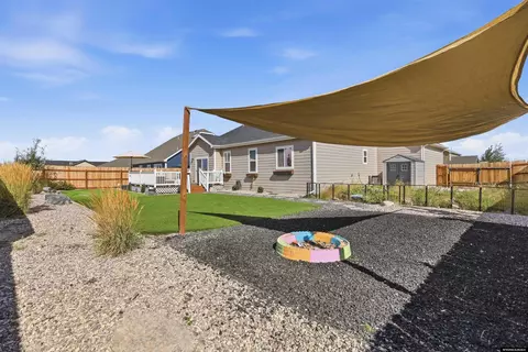 Exterior - 3717 Dancing Wolf Dr, Casper, WY 82604 photo 4 of 7