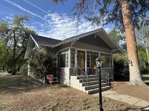 101 W Jackson Ave, Riverton, WY 82501