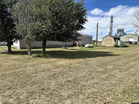 Exterior - 119 Lacy St, Yoder, WY 82244 photo 2 of 4