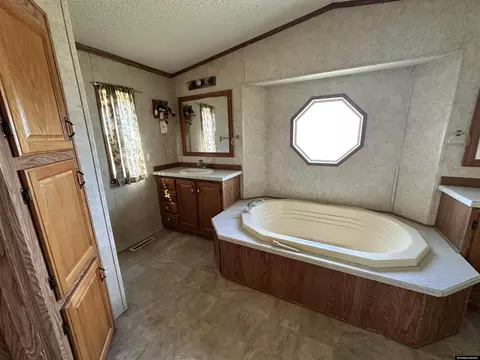 Bath - 119 Lacy St, Yoder, WY 82244 photo 3 of 4