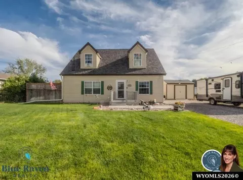 630 W Pittsburg St, Guernsey, WY 82214
