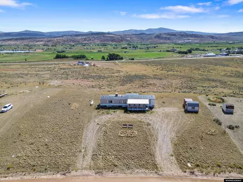 246 Mountain Rd, Evanston, WY 82930