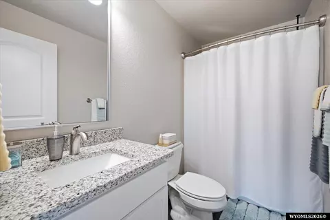 Bath - 844 Cheney Loop, Casper, WY 82609 photo 3 of 3