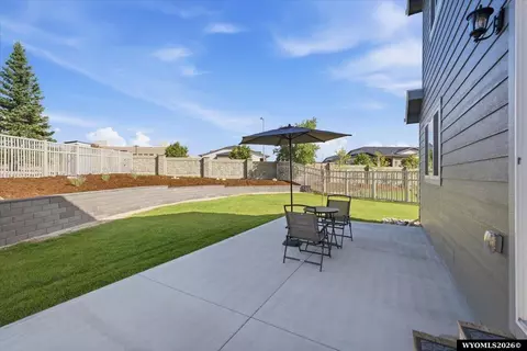 Exterior - 844 Cheney Loop, Casper, WY 82609 photo 4 of 7