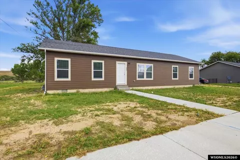 430 W Platte St, Glenrock, WY 82637