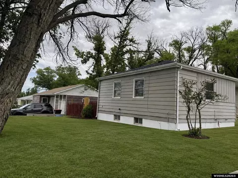 1405 Collins St, Rock Springs, WY 82901
