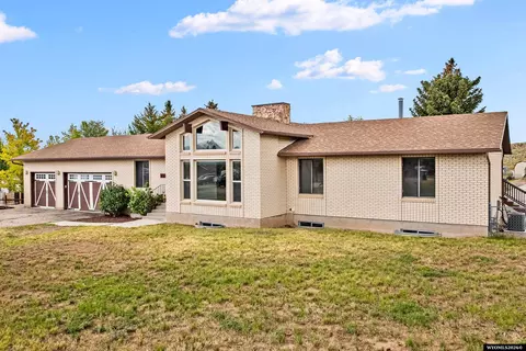 238 Toponce Dr, Evanston, WY 82930
