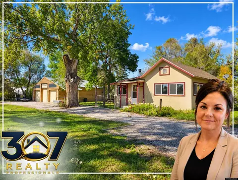 102 N Lawton Ave, Fort Laramie, WY 82212
