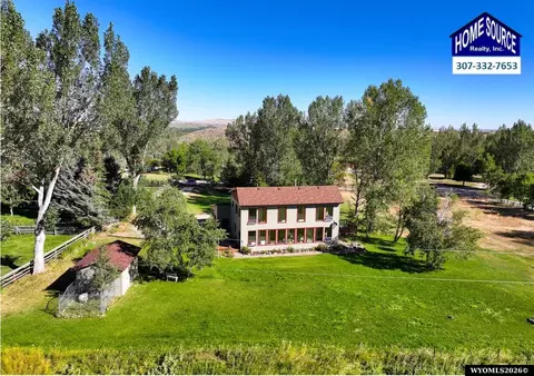 15 Mary Ann Dr, Lander, WY 82520