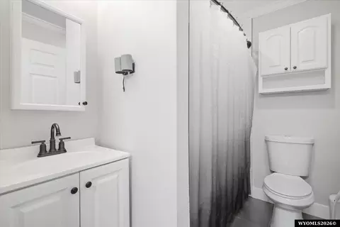 Bath - 112 M St, Casper, WY 82601 photo 1 of 1