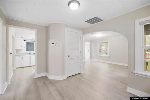 Entry Way - 112 M St, Casper, WY 82601 photo 2 of 2