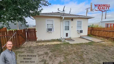 1826 E B St, Torrington, WY 82240