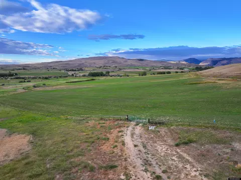 1017 E Main, Lander, WY 82520 photo 11