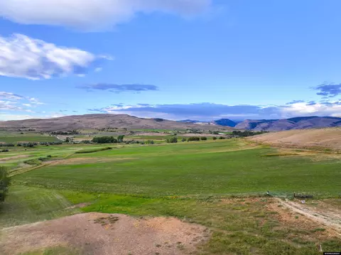 1017 E Main, Lander, WY 82520 photo 14