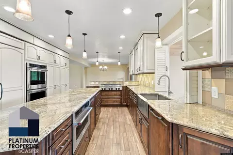 Kitchen - 4701 E 12th St, Casper, WY 82609 photo 5 of 5