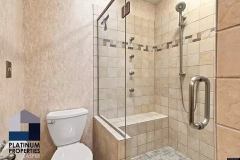 Bath - 4701 E 12th St, Casper, WY 82609 photo 3 of 5
