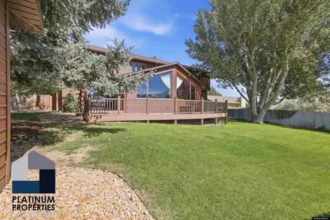 Exterior - 4701 E 12th St, Casper, WY 82609 photo 10 of 14