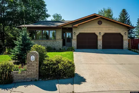 312 Barn Owl Ct, Sheridan, WY 82801