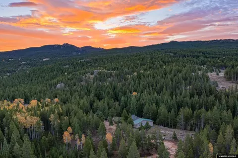 3750 Cold Springs Dr, Douglas, WY 82633
