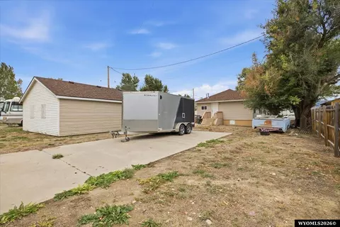 Exterior - 206 E M St, Casper, WY 82601 photo 4 of 5