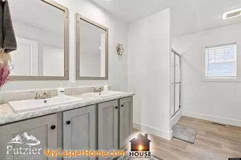 Bath - 5620 Broken Trail Dr, Casper, WY 82601 photo 1 of 3
