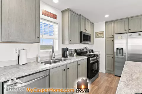 Kitchen - 5620 Broken Trail Dr, Casper, WY 82601 photo 3 of 4