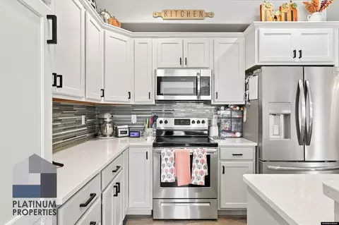 Kitchen - 3729 Dancing Wolf Dr, Casper, WY 82604 photo 4 of 4