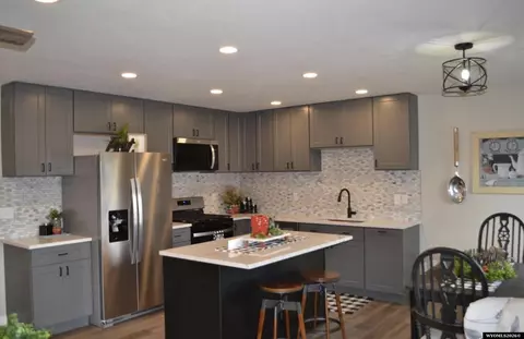 217 E St N, Lyman, WY 82937