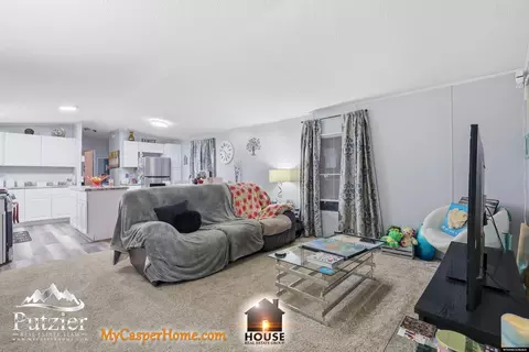 9 Cacti Pl, Casper, WY 82604 photo 11