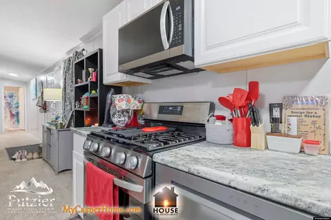 9 Cacti Pl, Casper, WY 82604 photo 6